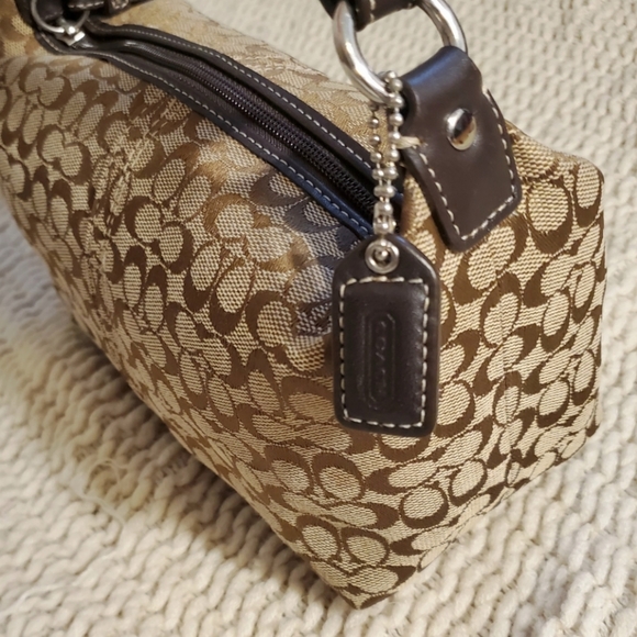 COACH SIGNATURE MINI PURSE - Picture 3 of 12